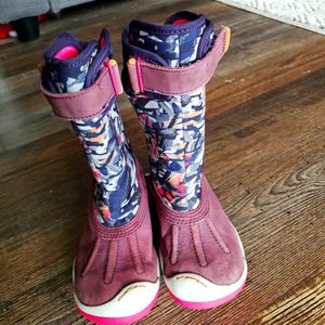 Plae Thandi rainboots